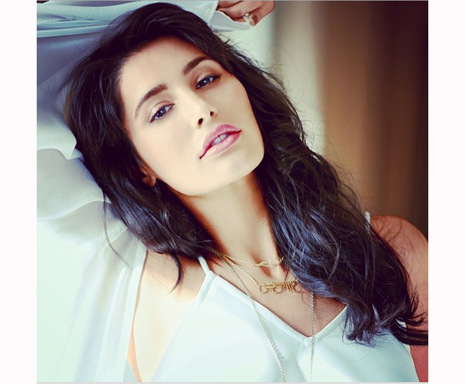 Nargis Fakhri Cute Pics